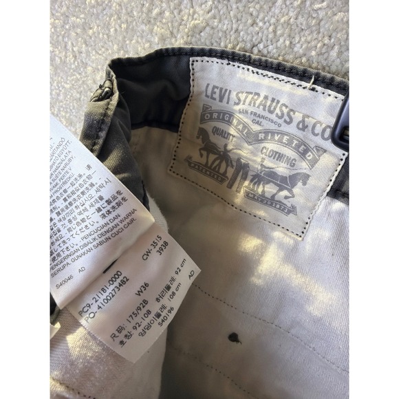 Levi's & Lee Dungarees Cargo Shorts Lot x4 Men's Size 36 Casual Hiking Camping - Picture 6 of 13